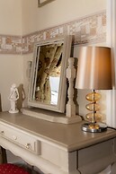 Clifton Villa Guest House