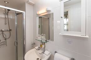 Clifton Villa Guest House