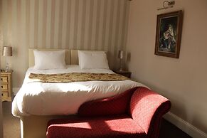 Clifton Villa Guest House