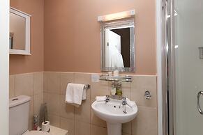 Clifton Villa Guest House