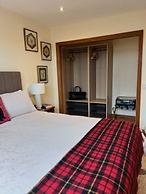 Pinewood Country House