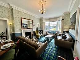 Pinewood Country House