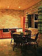 Thirsty Falls Guest Farm