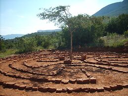 Thirsty Falls Guest Farm