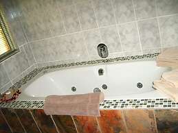 Thirsty Falls Guest Farm