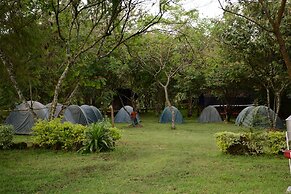 Red Rocks Rwanda Guesthouse & Campsite