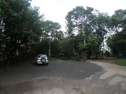 Red Rocks Rwanda Guesthouse & Campsite