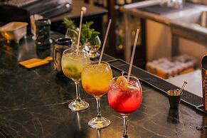 Hotel Virrey Central