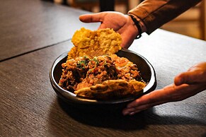 Hotel Virrey Central