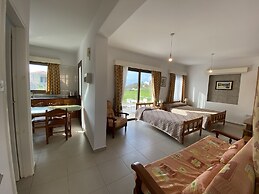 Dimma Seaside Houses