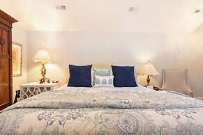 The Black Walnut B & B Inn