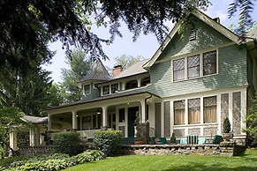 The Black Walnut B & B Inn