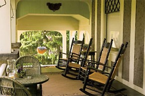 The Black Walnut B & B Inn