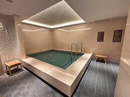 Hilton Shanghai City Center