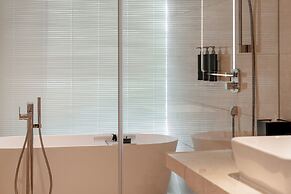 Hilton Shanghai City Center