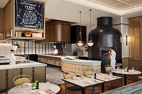 Hilton Shanghai City Center