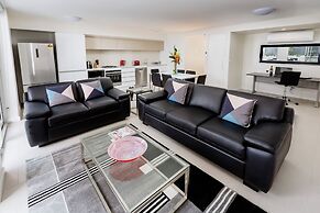 Hamilton Executive Apartments