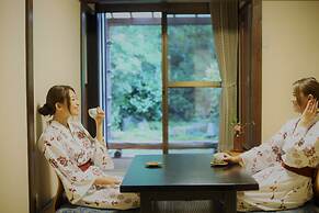 Momijiya Bekkan Kawanoiori