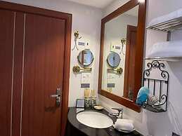 The Vancouver Hotel Ninh Binh