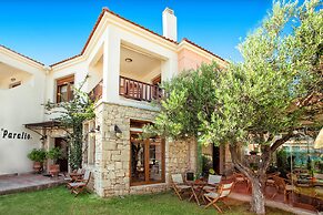 Paralio Hotel