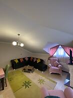 Assortie La Villa Hotel