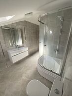 Assortie La Villa Hotel