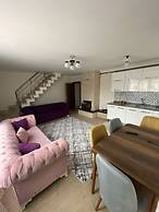 Assortie La Villa Hotel