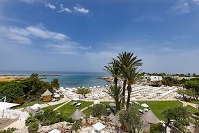 Grotta Palazzese Beach Hotel