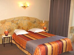 Hôtel et Studios Les Amandiers