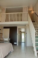 Hôtel et Studios Les Amandiers