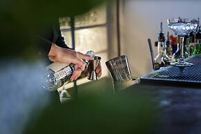 Hotel 87 Eighty seven