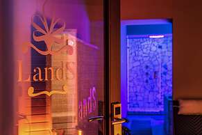 Hotel 87 Eighty seven