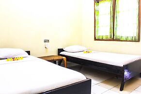 Bali Manik Beach Inn