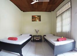 Bali Manik Beach Inn