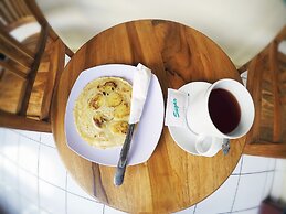 Bali Manik Beach Inn