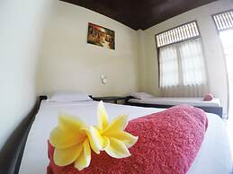 Bali Manik Beach Inn