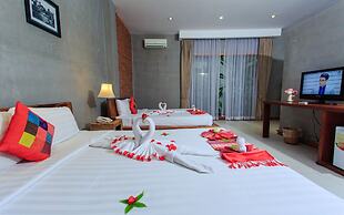 Saravoan Royal Palace