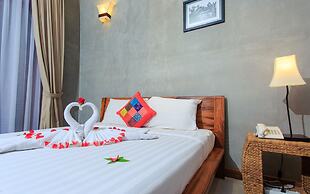 Saravoan Royal Palace