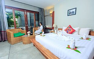 Saravoan Royal Palace