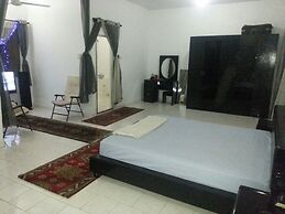 Woodpecker Resort