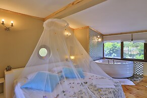 Mints Hotel - Adult Only