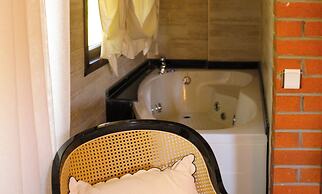 Mints Hotel - Adult Only