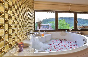 Mints Hotel - Adult Only