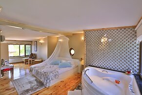 Mints Hotel - Adult Only