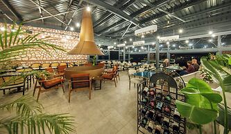 Mints Hotel - Adult Only