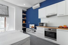 Orange Hotel