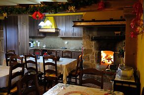 Casa Rural Os Carballos