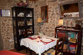Casa Rural Os Carballos