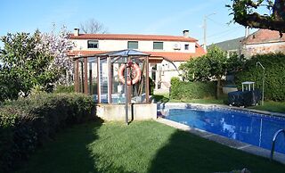 Casa Rural Os Carballos