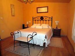 Casa Rural Os Carballos